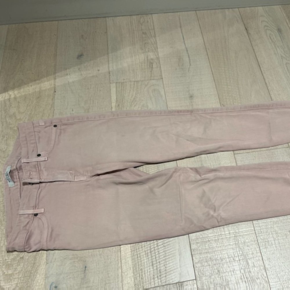 Rich and Skinny Jeans